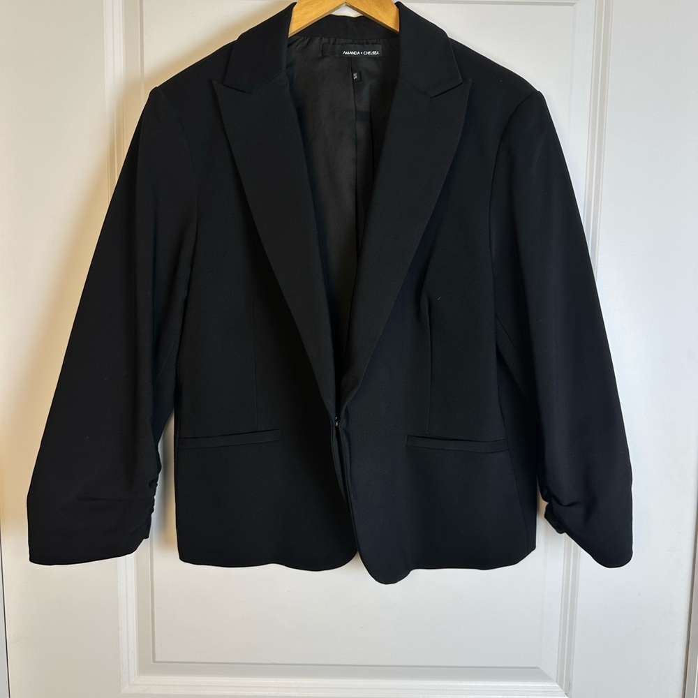 Amanda & Chelsea Midnight Blazer - Picture 2 of 8